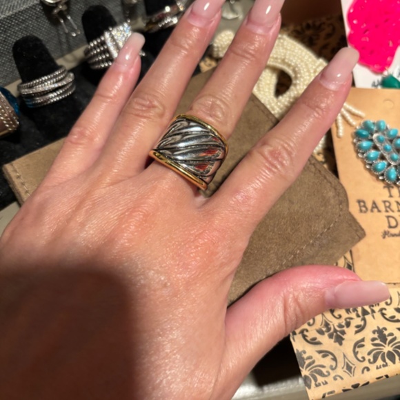 New silver gold ring - Picture 2 of 9